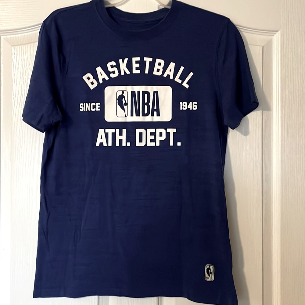 Mens T shirt
